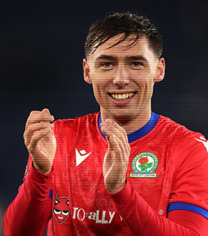 TripleSSports_Talent_300x380_13_HarryPickering_Overlay@3x